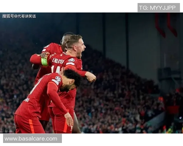 意甲激战：拜仁与利物浦战成平局乌龙球成比赛转折点分析