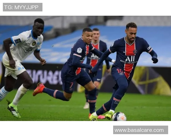 足总杯精彩对决巴黎圣日耳曼大胜尤文图斯全场神扑引发热烈反响 足总杯精彩对决巴黎圣日耳曼大胜尤文图斯全场神扑引发热烈反响