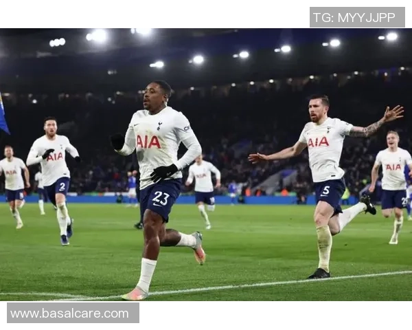 国王杯激战AC米兰逆转国米6-2补时进球点燃全场激情