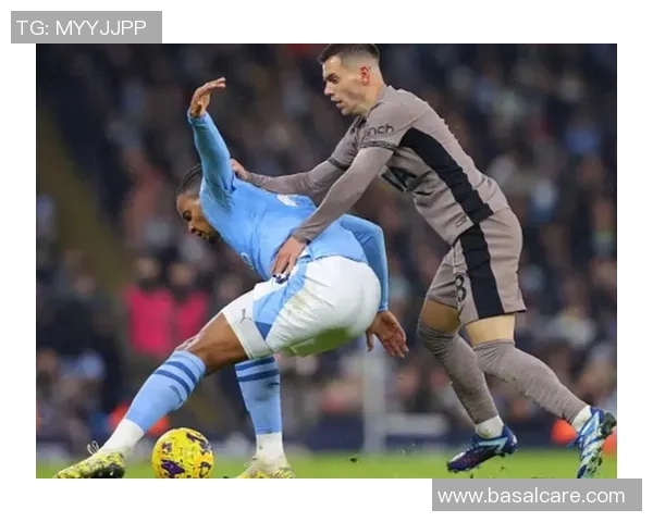 曼城逆转里昂引发争议判罚全场沸腾世界杯精彩瞬间回顾