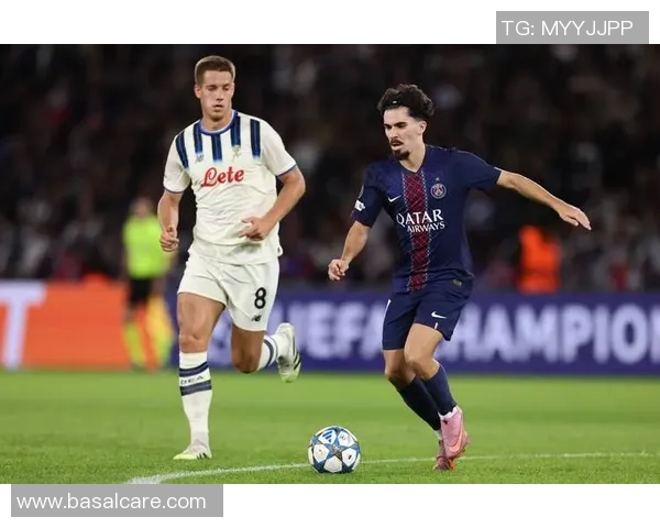 德甲激战：巴黎圣日耳曼与曼城战成平局全场沸腾瞬间回顾